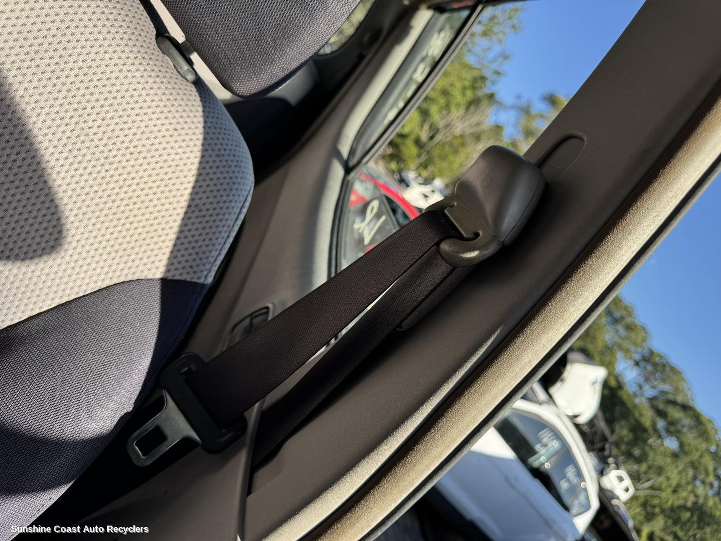 2008 Mitsubishi Triton Seatbelt Stalk