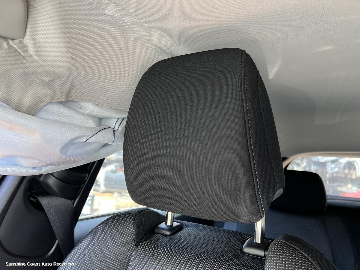 2019-2025 Mazda Cx30 Headrest