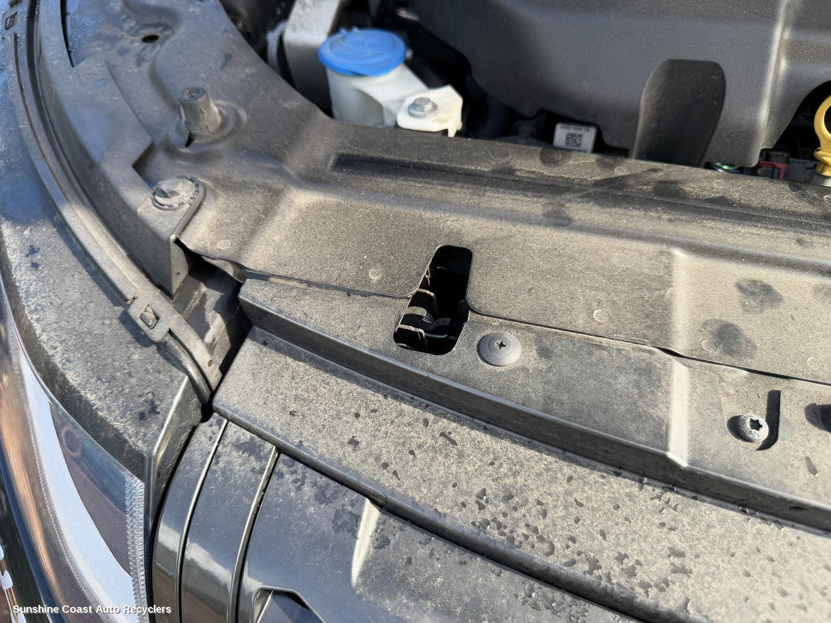 2011-2019 Land Rover Rangerover Evoque Bonnet Lock Support