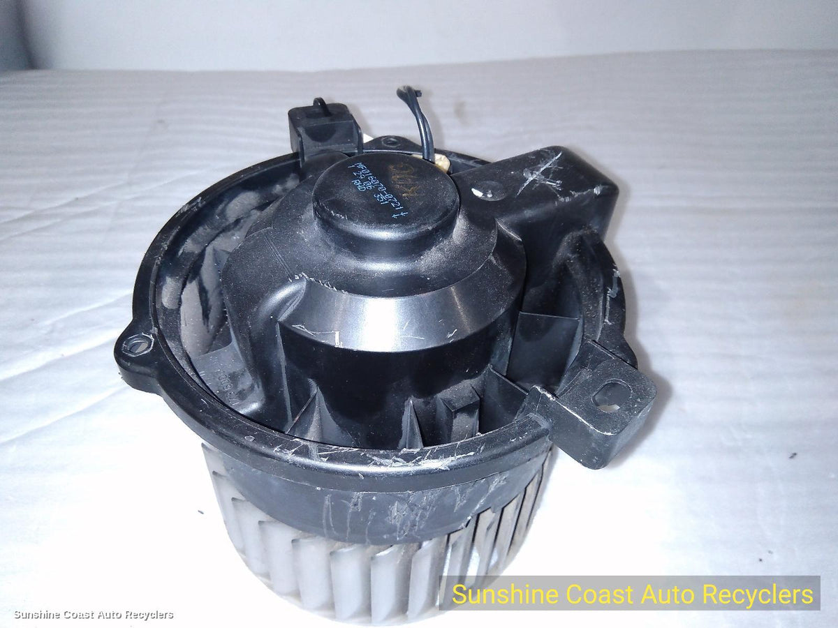 2002-2011 Mitsubishi Colt Heater Fan Motor