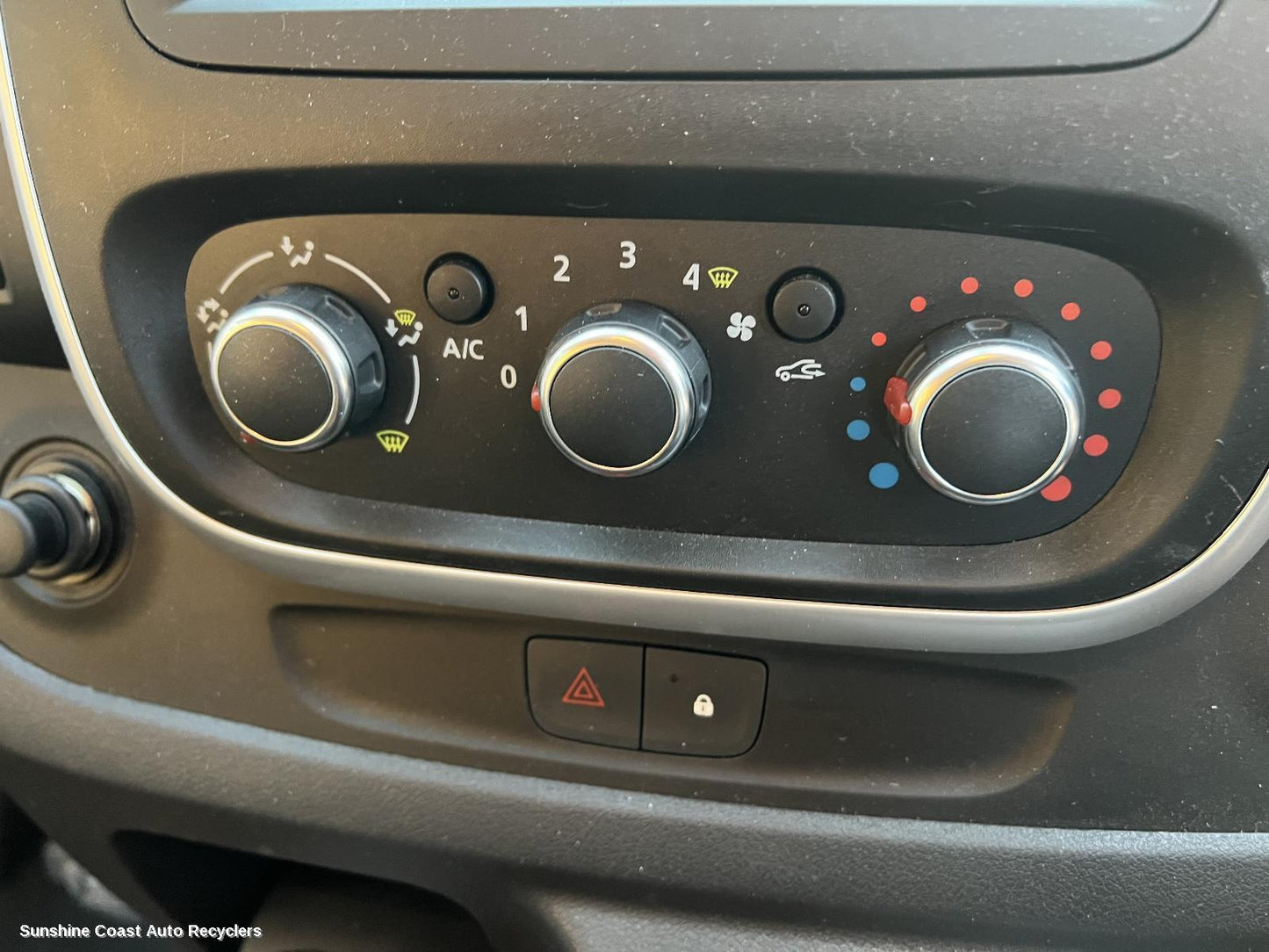 2015-2026 Renault Trafic Heater Ac Controls