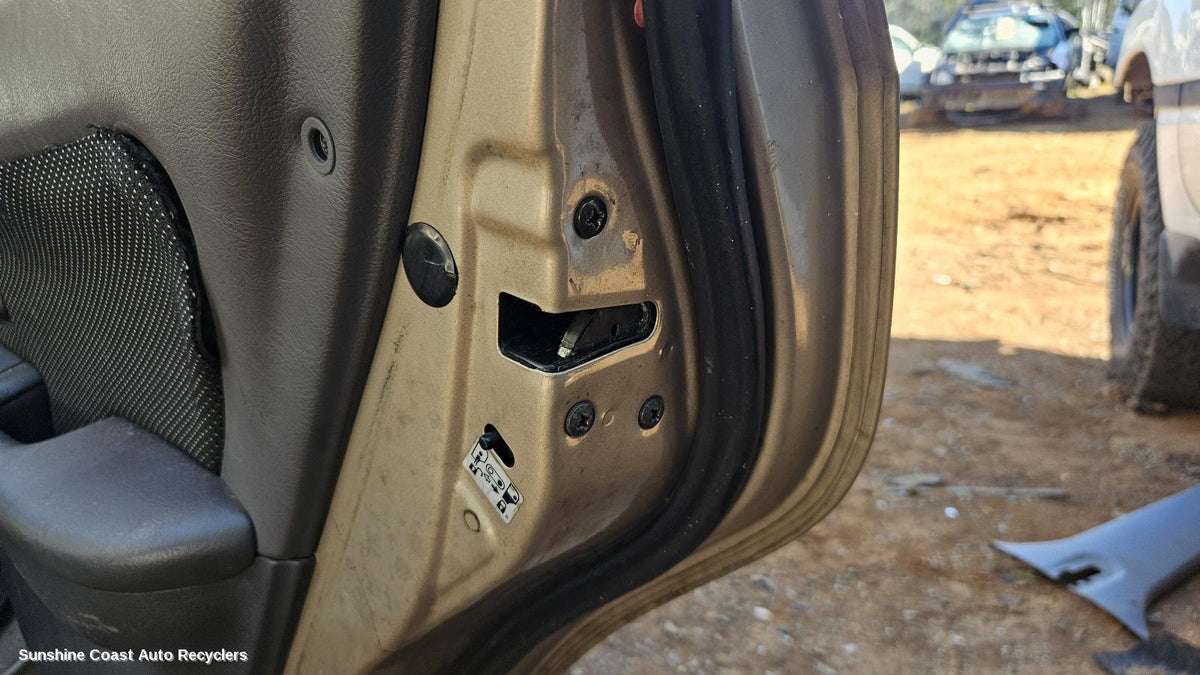 2000-2006 Hyundai Elantra Door Boot Gate Lock