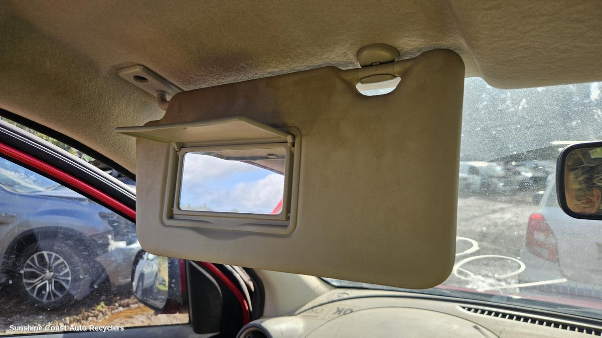 2010-2016 Nissan Micra Sunvisor