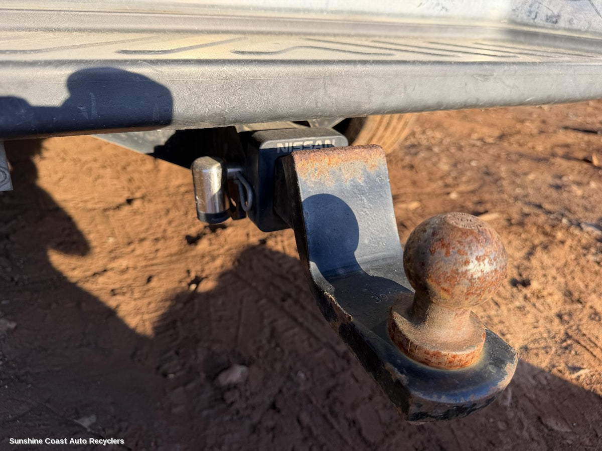 2005-2009 Nissan Navara Towbar