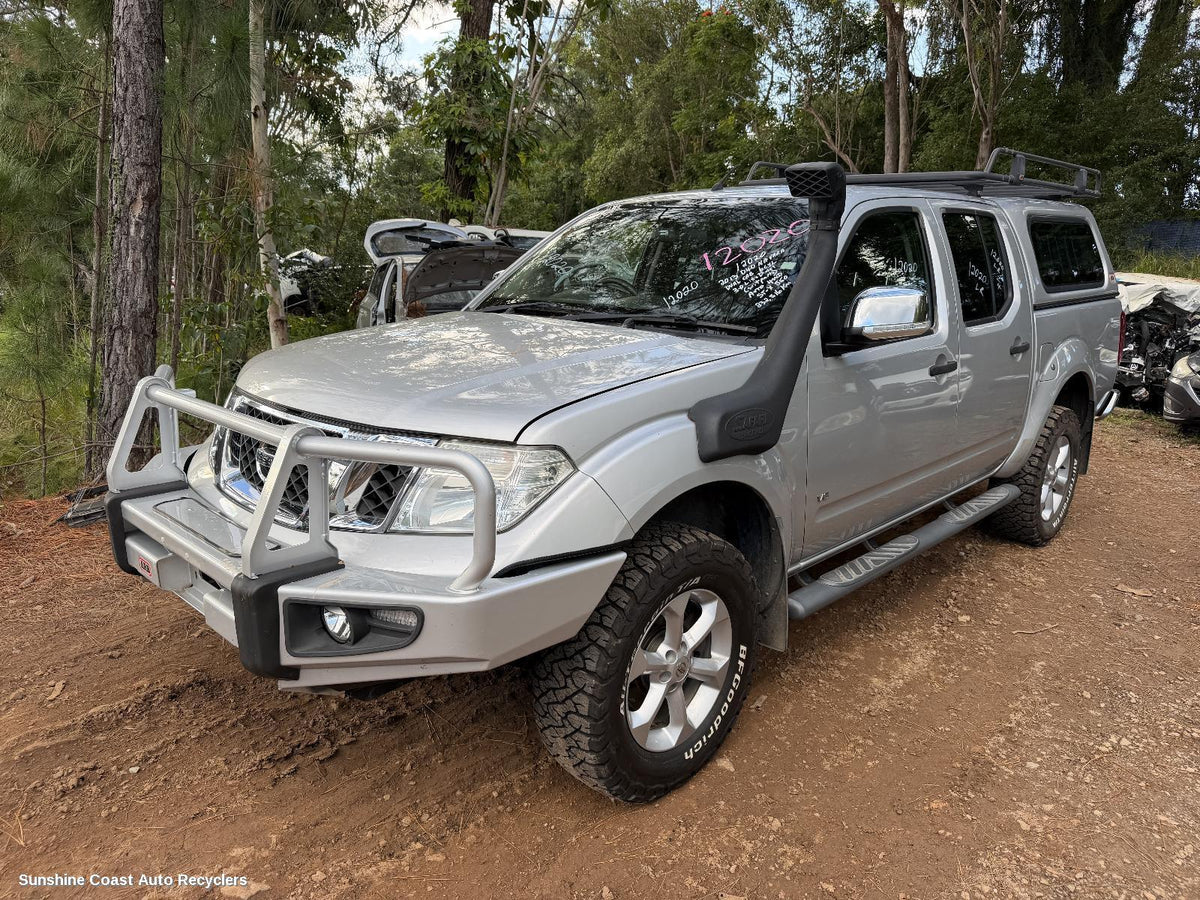 2005-2015 Nissan Navara Bonnet Hinge Strut