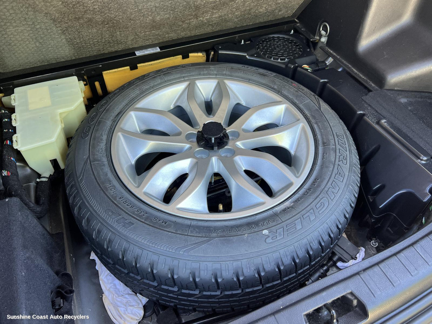 2011 Land Rover Freelander Wheel Mag