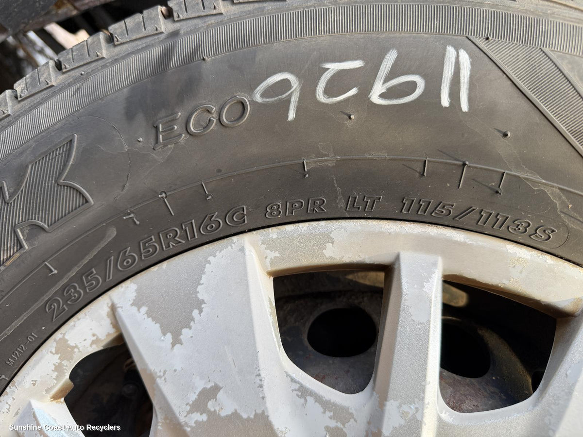 2020-2026 Ldv Deliver 9 Tyre