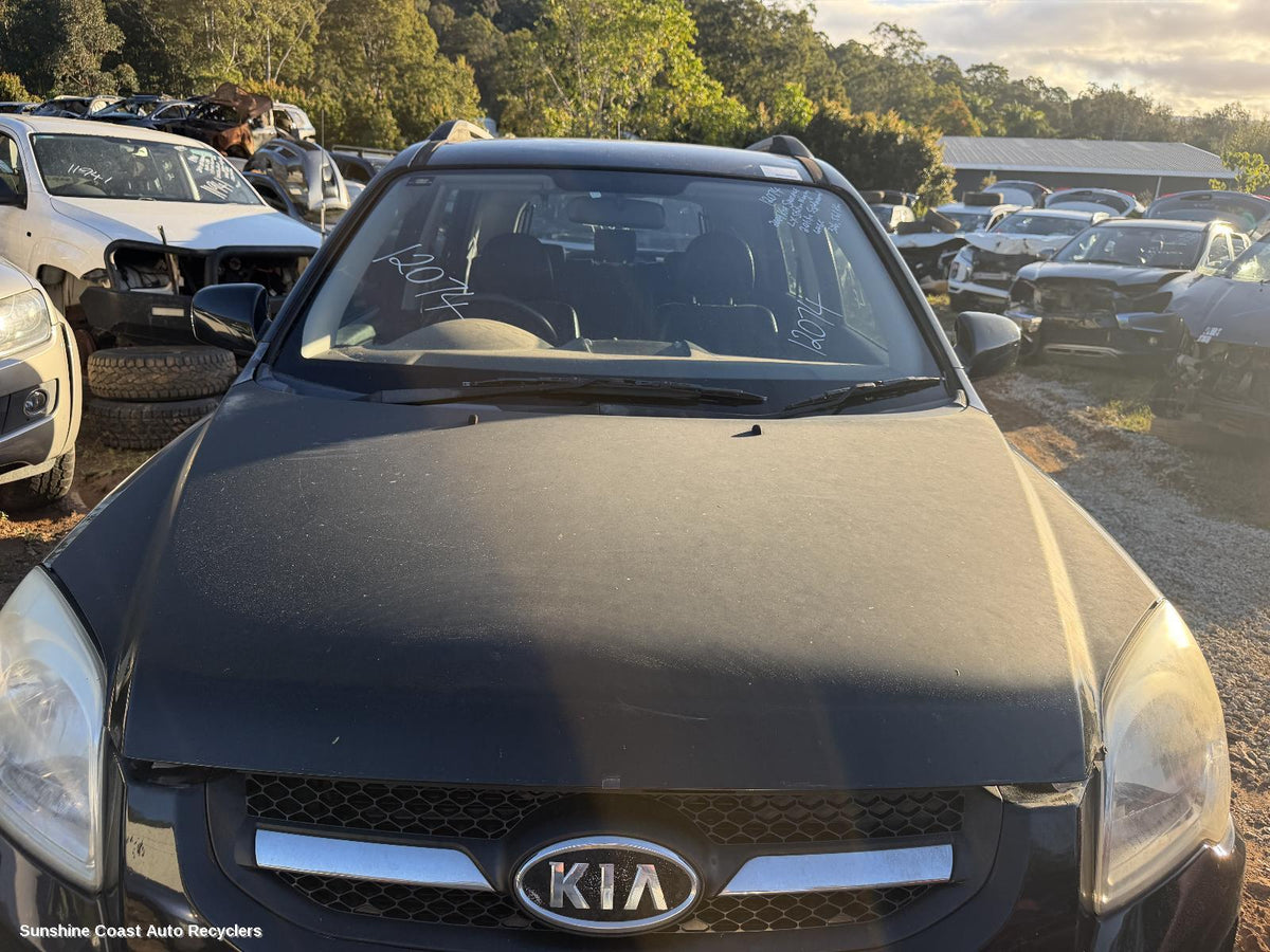 2004-2010 Kia Sportage Bonnet