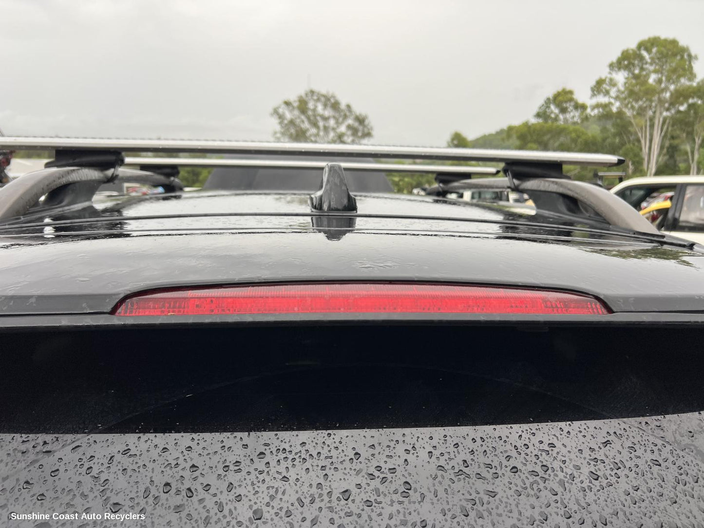 2016 Jeep Cherokee High Level Stoplight