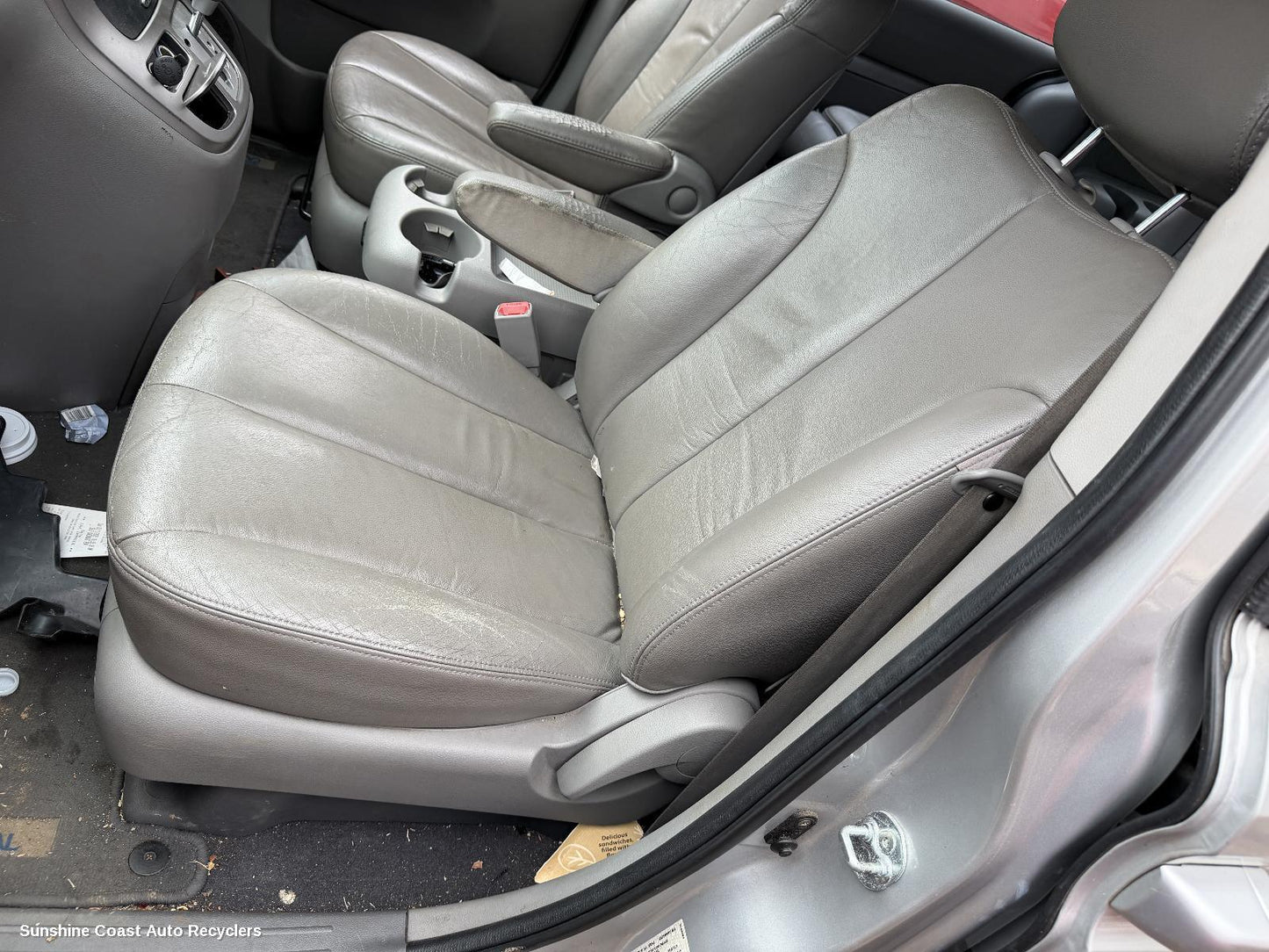 2005-2014 Kia Carnival/grand Carnival Front Seat