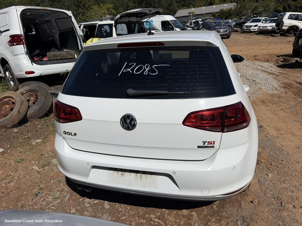 2012-2020 Volkswagen Golf Bootlid Tgate Hinge