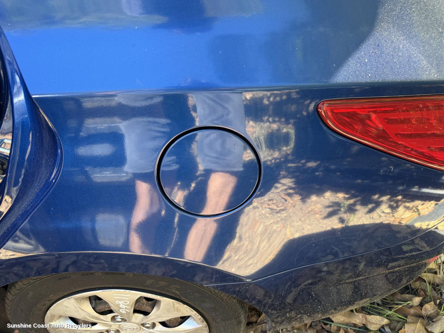 2015 Hyundai Accent Fuel Door   Filler