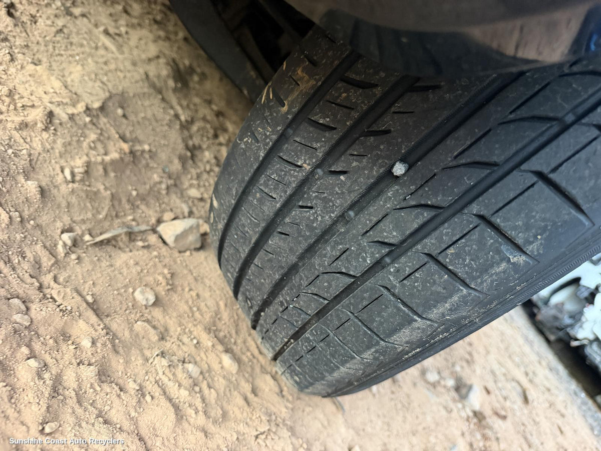2004-2009 Ford Territory Tyre
