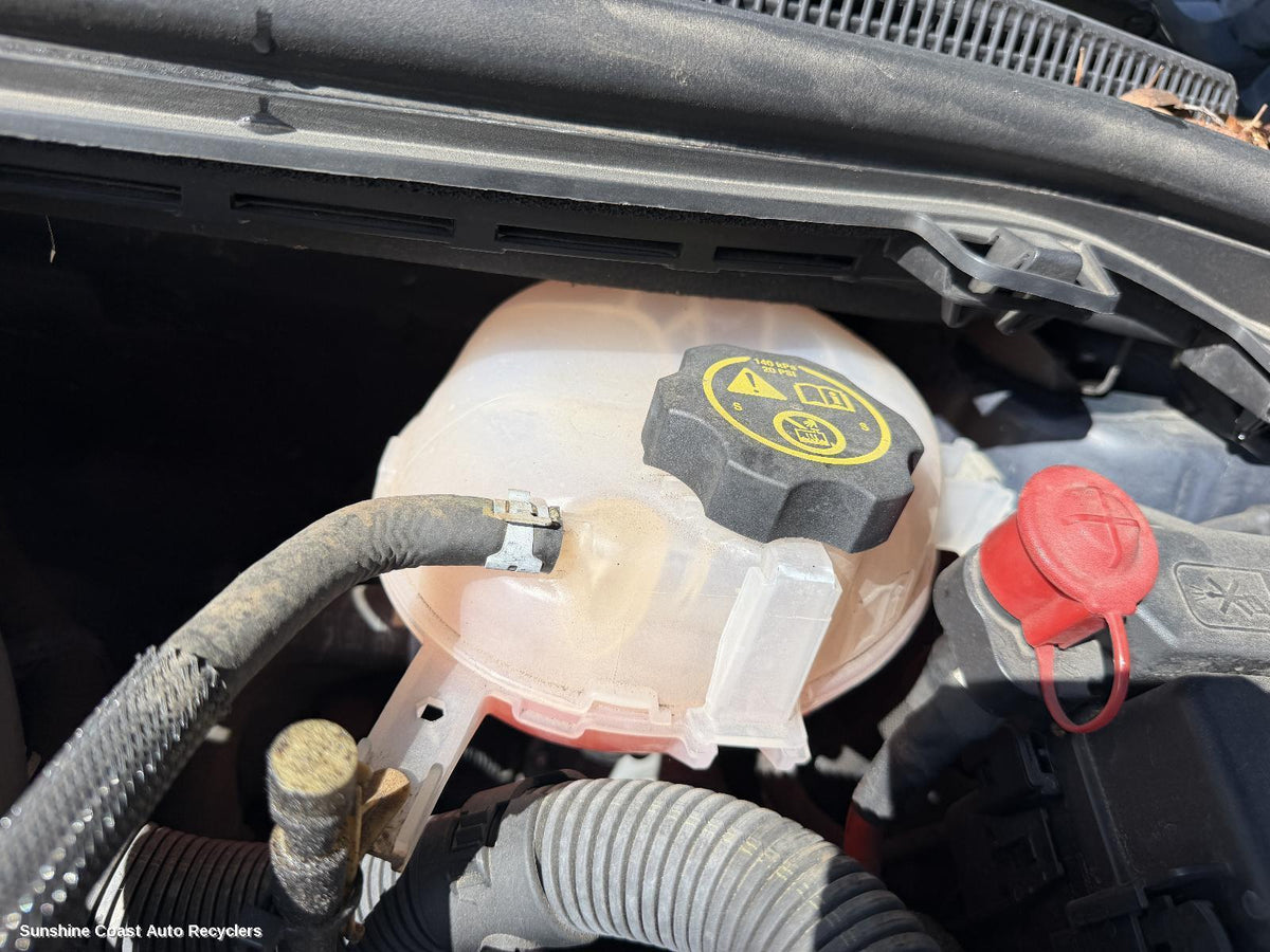 2017-2020 Holden Astra Overflow Bottle
