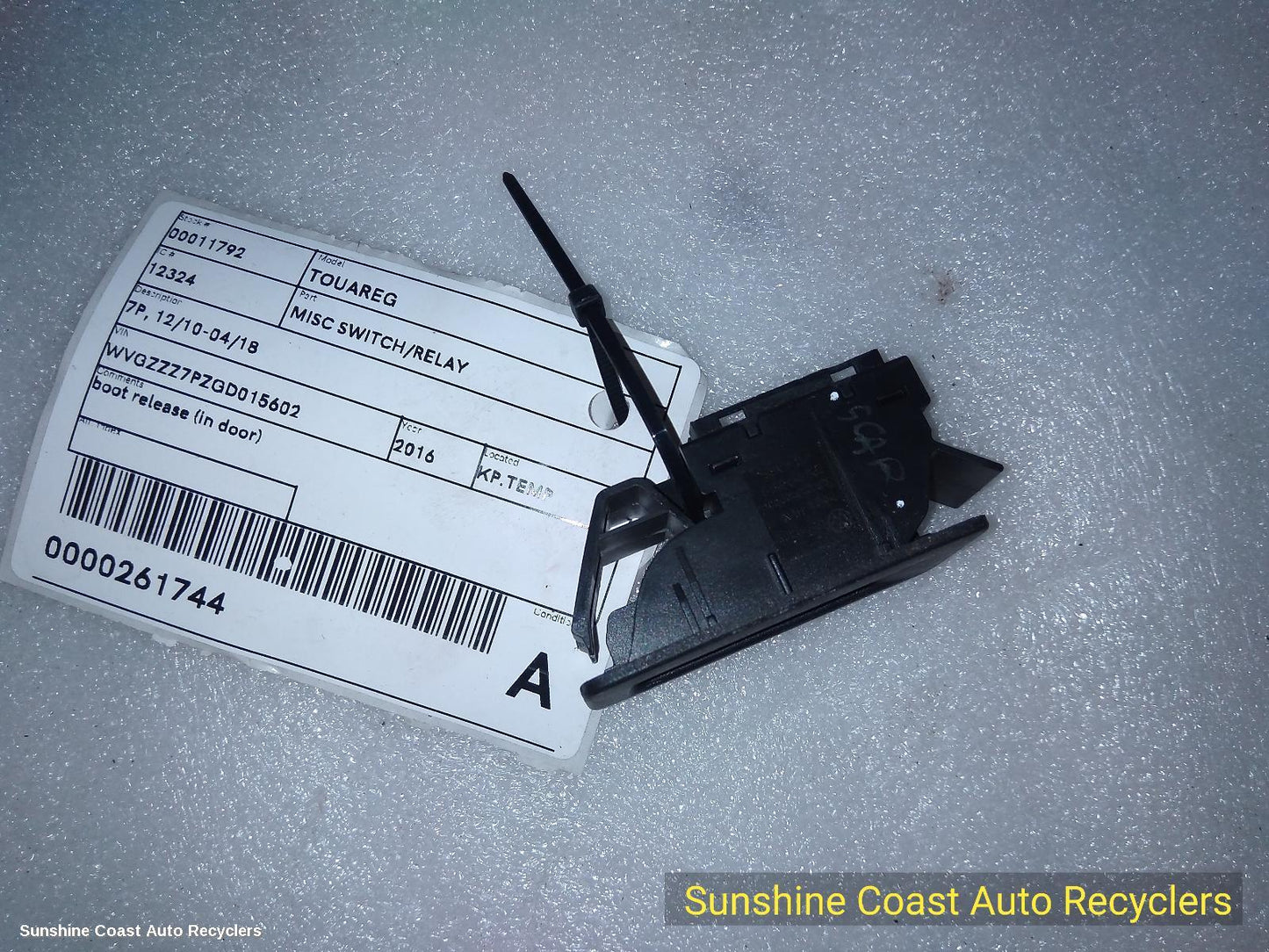 2010-2018 Volkswagen Touareg Misc Switch Relay