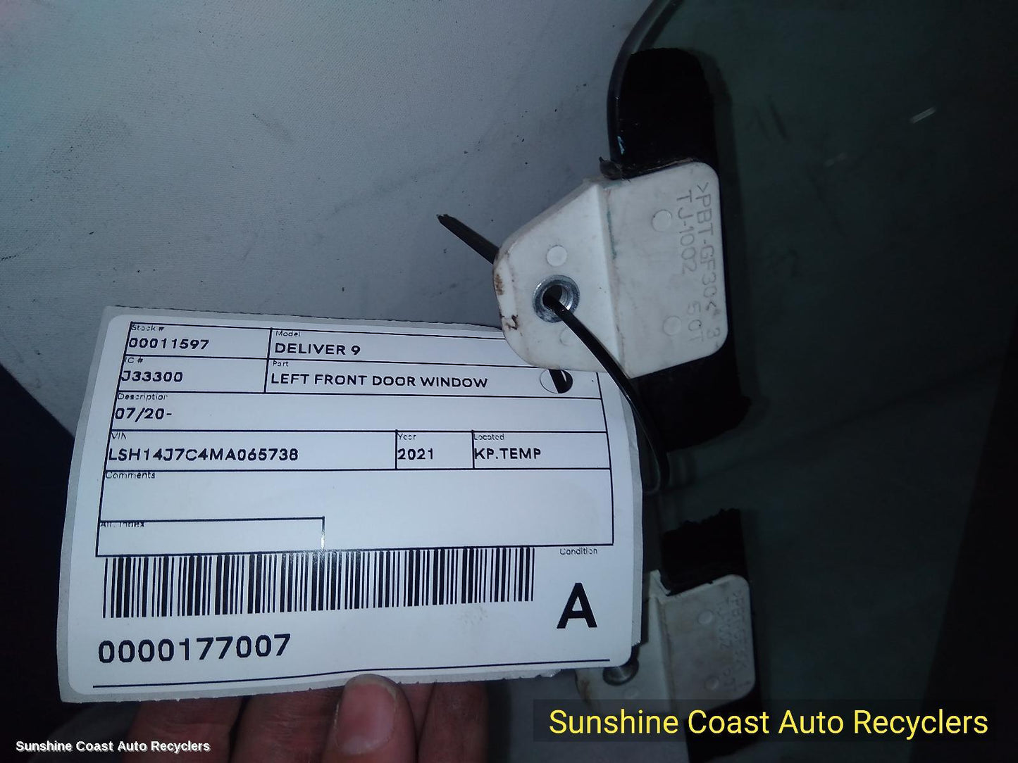 2020-2026 Ldv Deliver 9 Left Front Door Window