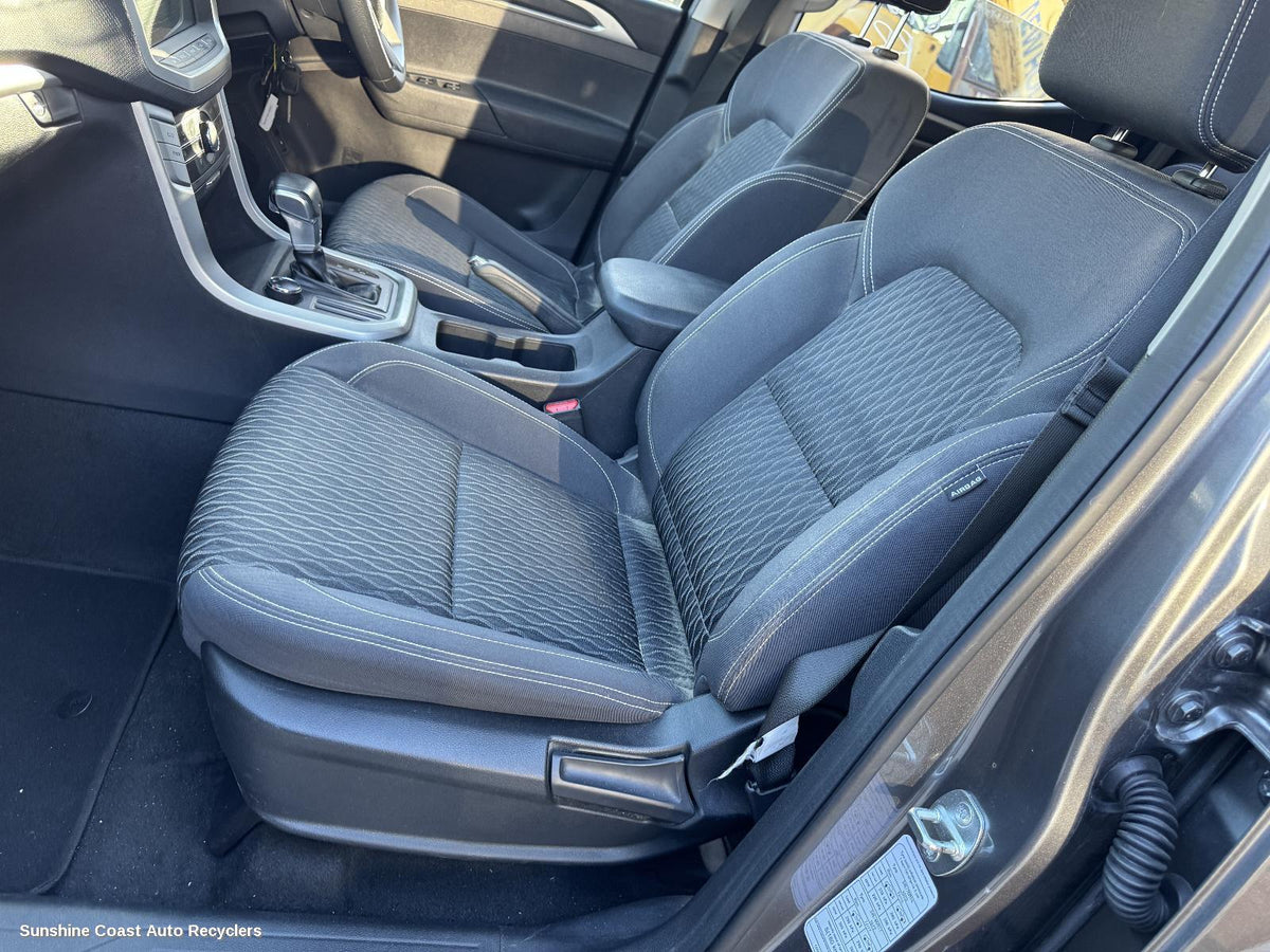 2017-2026 Ldv T60 Front Seat