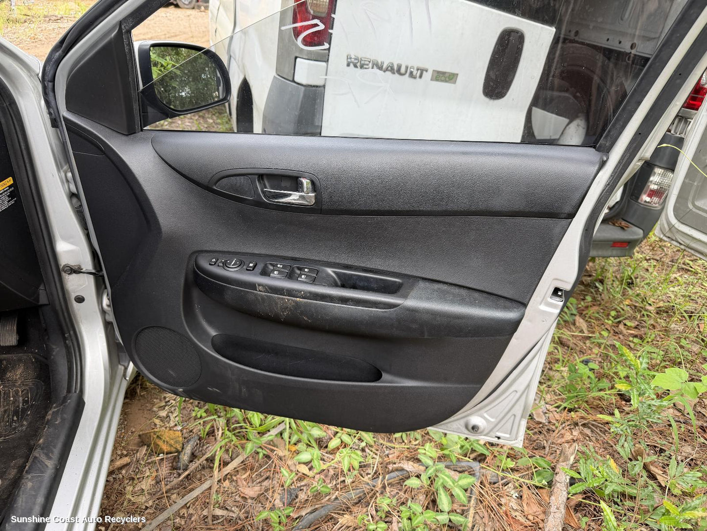 2010-2015 Hyundai I20 Door Trim