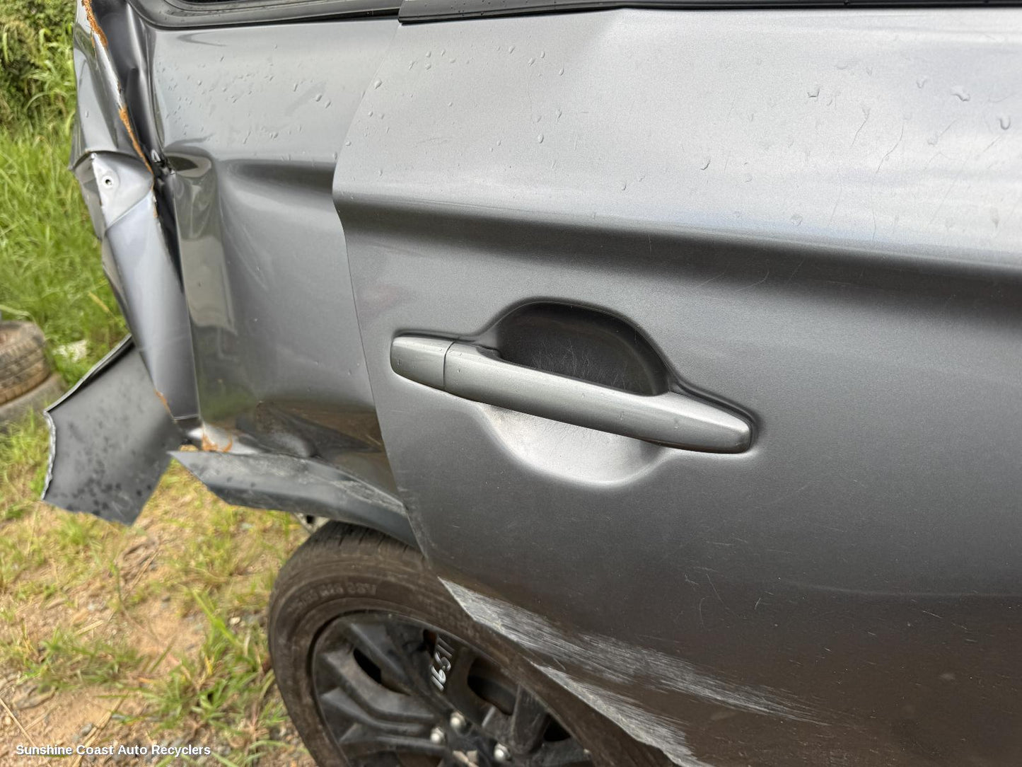 2018 Mitsubishi Outlander Door Handle