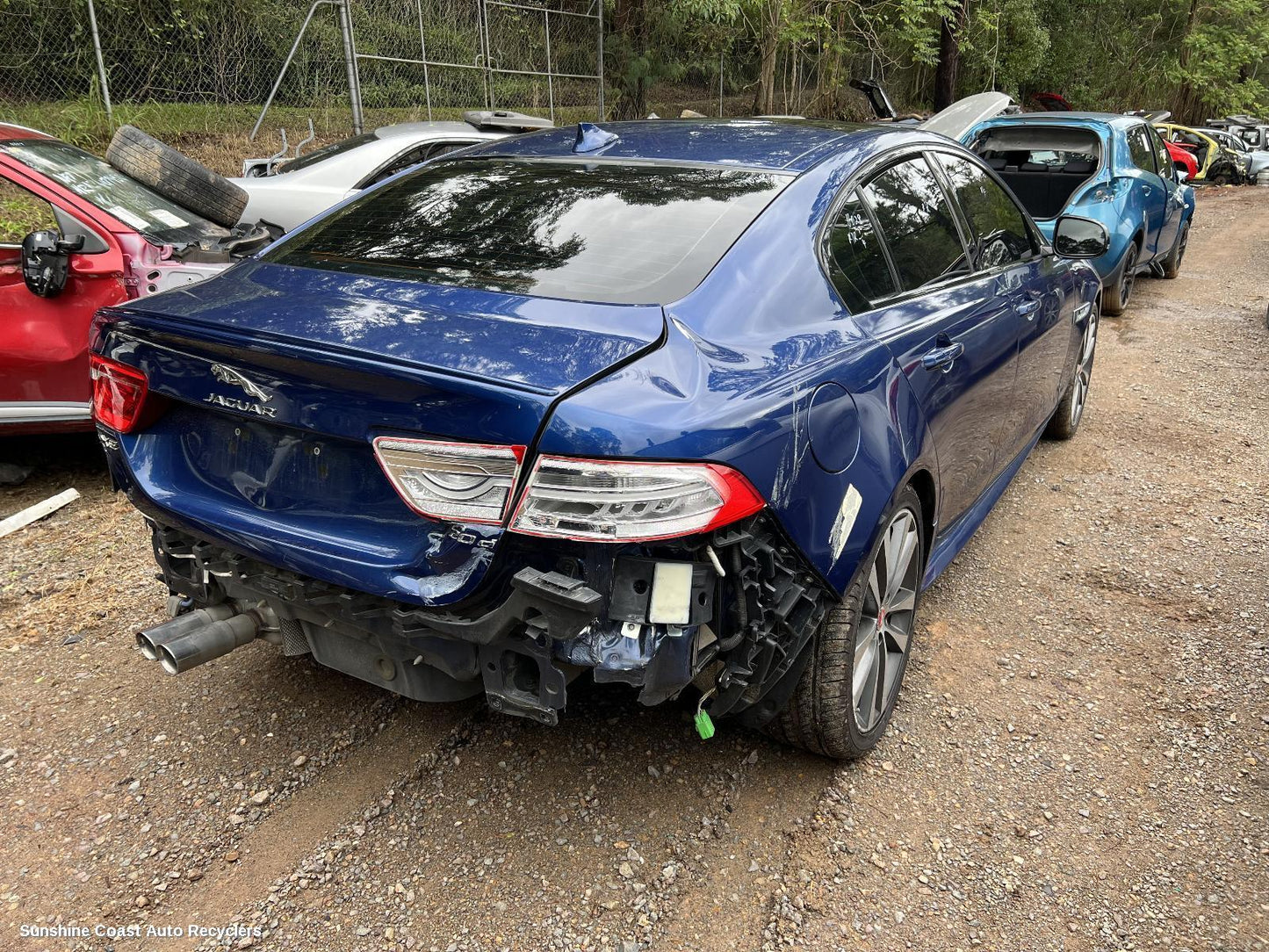 2015 Jaguar Xe Bonnet Lock Support