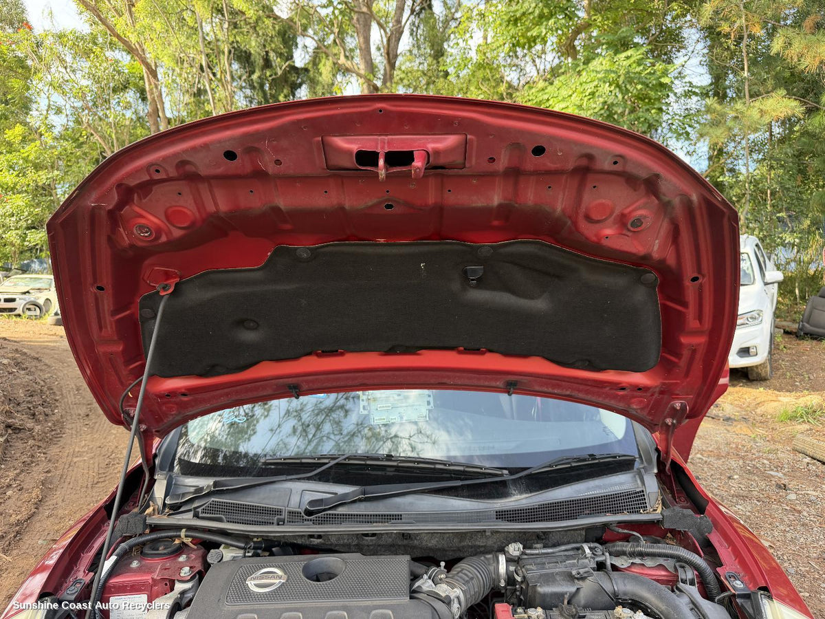 2013-2016 Nissan Pulsar Bonnet