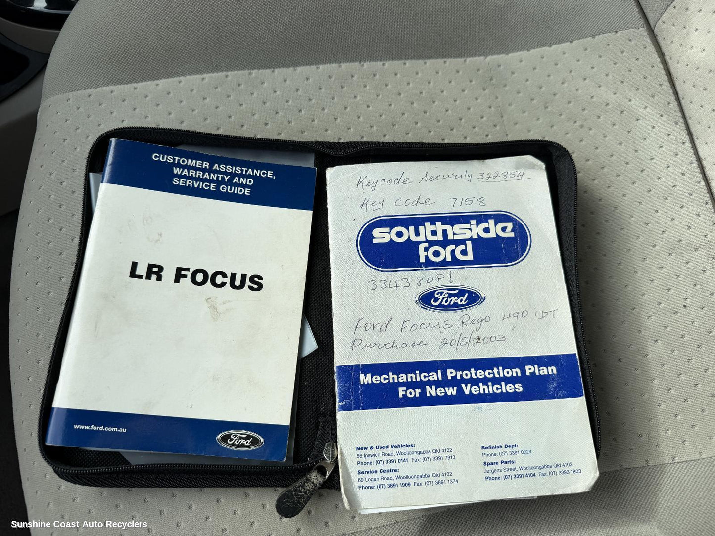 2001-2005 Ford Focus Owners Handbook