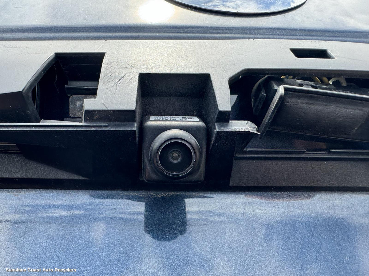 2013-2021 Nissan Pathfinder Reverse Camera