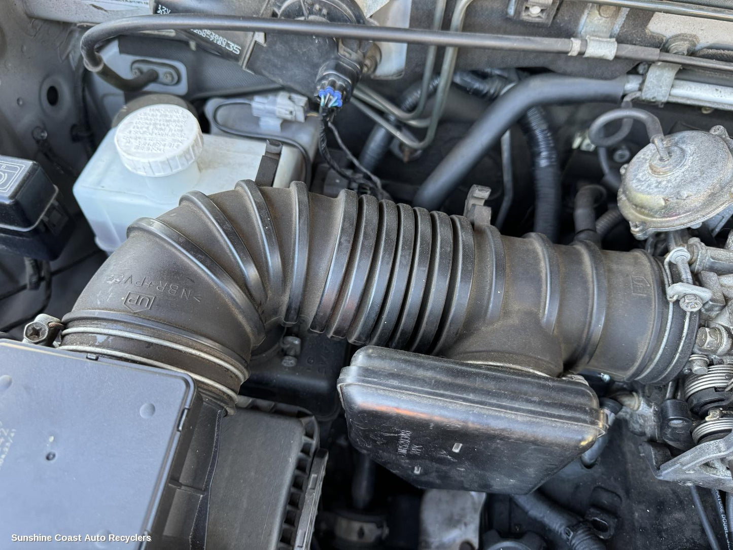 2003 Mitsubishi Pajero Air Cleaner Box