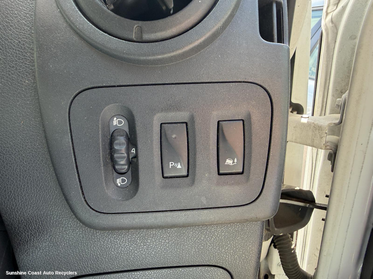 2011-2026 Renault Master Misc Switch Relay