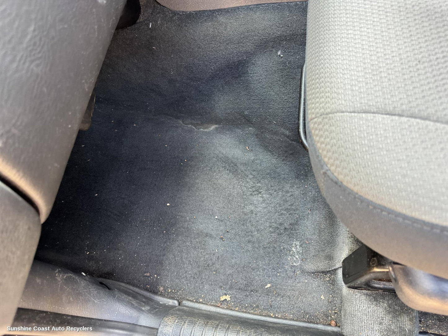 2004 Jeep Cherokee Carpet