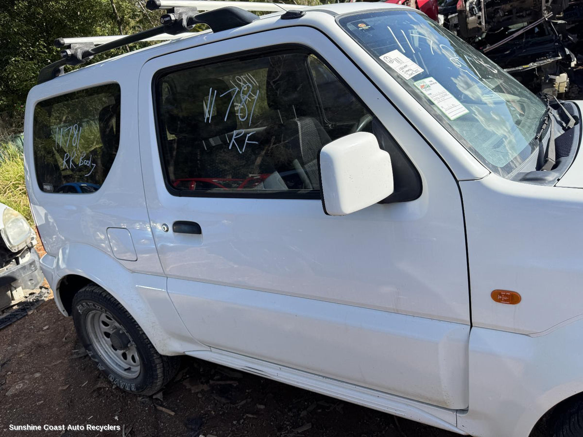 2005-2018 Suzuki Jimny Right Front Door Window