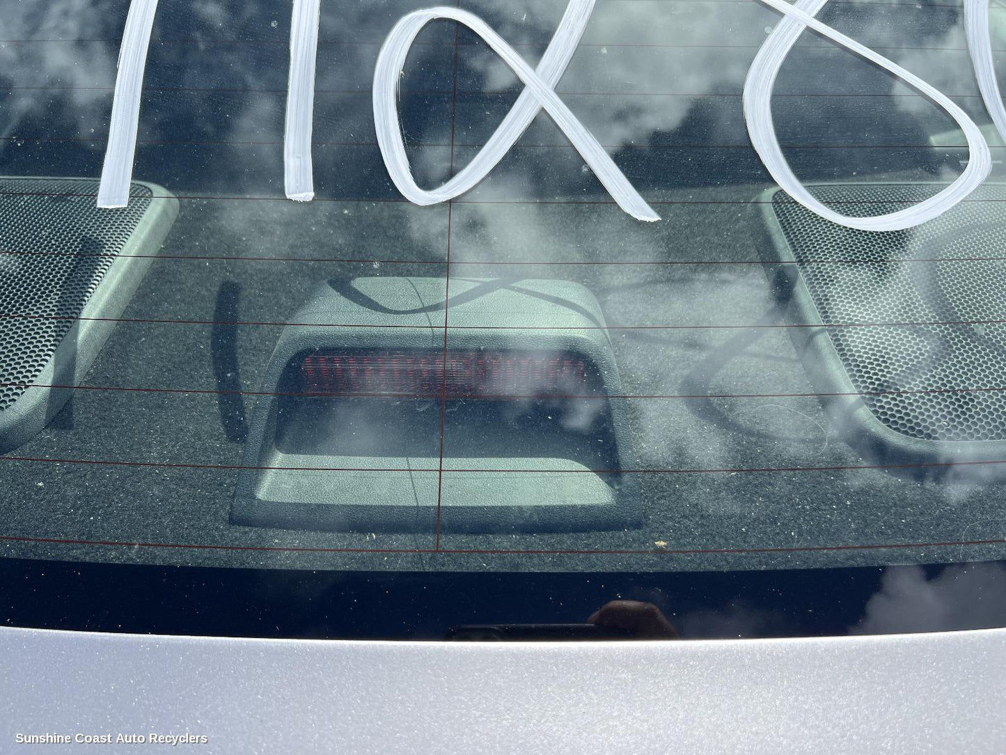 2009 Toyota Yaris High Level Stoplight
