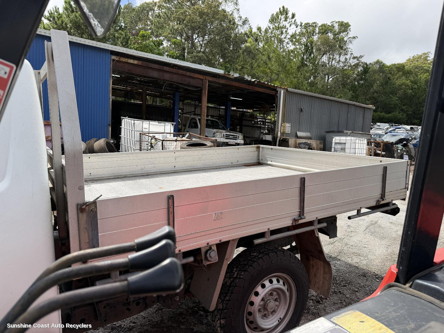 1980-2015 Mitsubishi Triton Ute Back