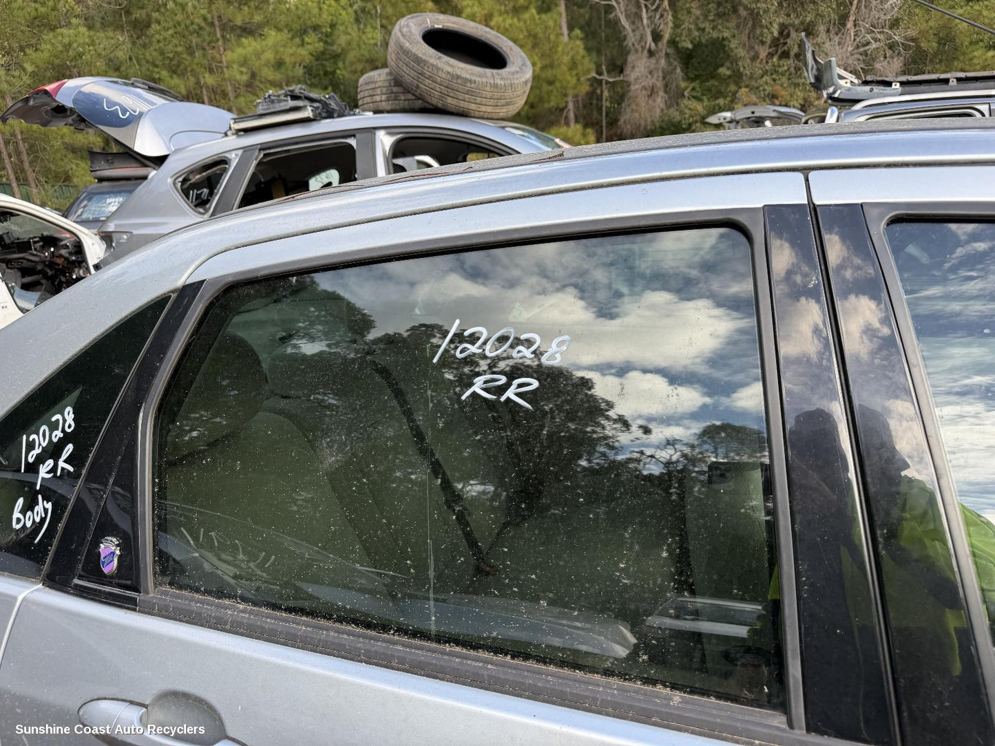 2001-2005 Ford Focus Right Rear Door Window