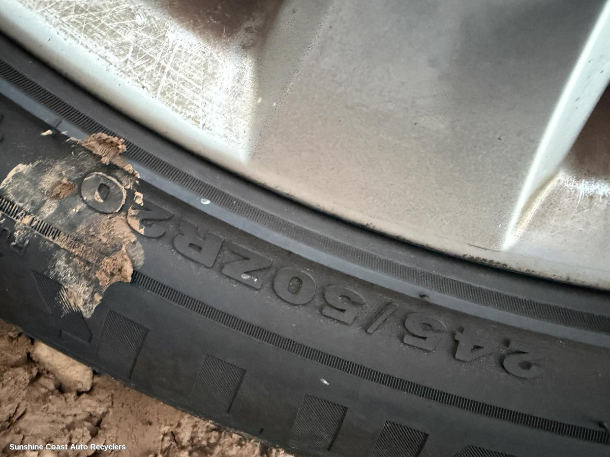 2007-2015 Mazda Cx9 Tyre