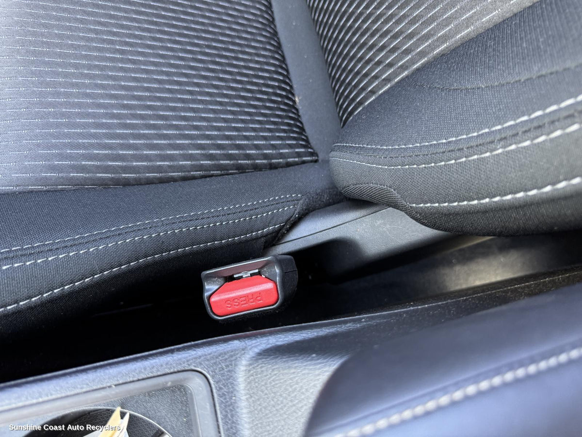 2021-2026 Mitsubishi Outlander Seatbelt Stalk