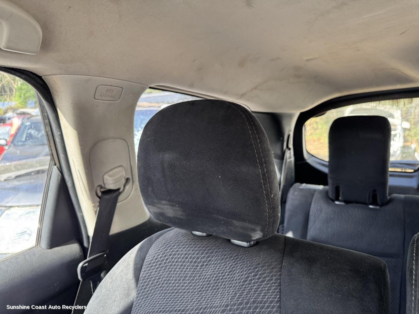 2016 Nissan Pathfinder Headrest