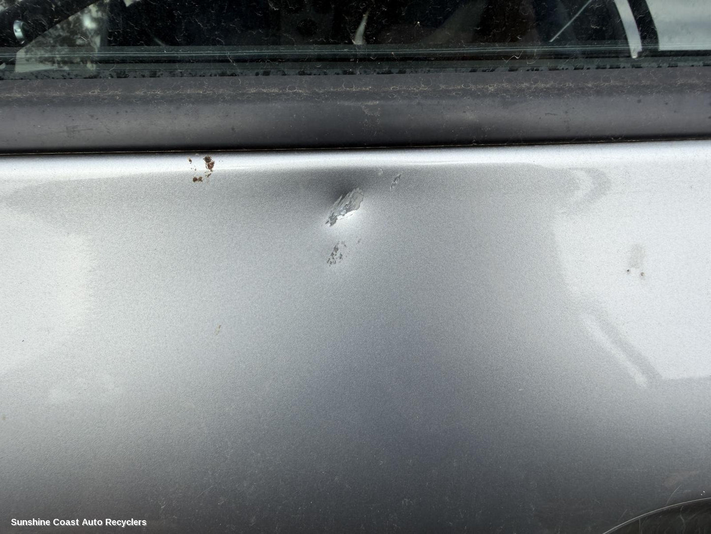 2014 Nissan Juke Left Front Door