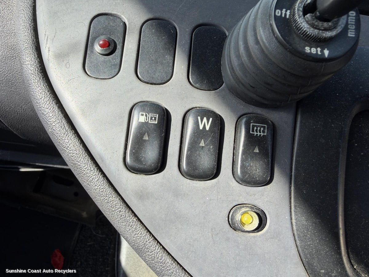 1998-2004 Mercedes Vito Misc Switch Relay