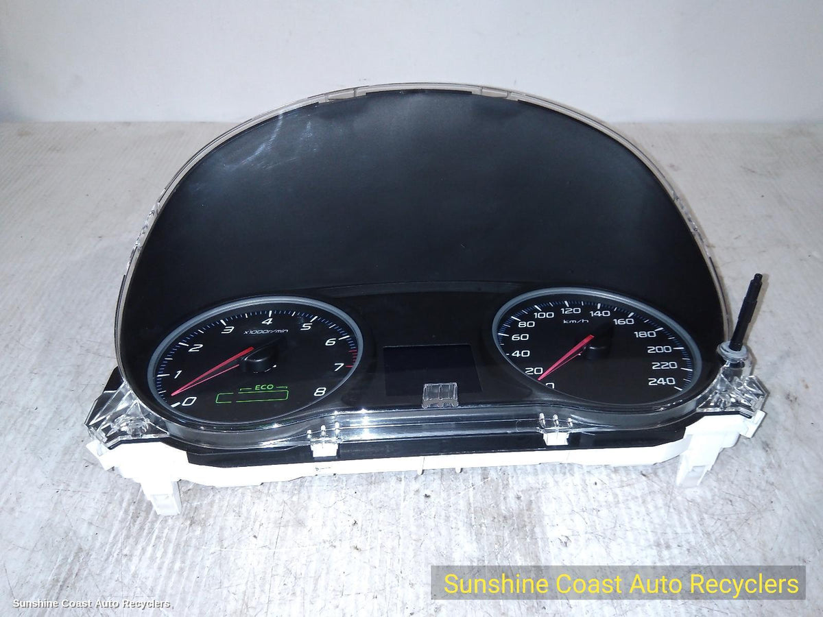 2012-2018 Mitsubishi Outlander Instrument Cluster