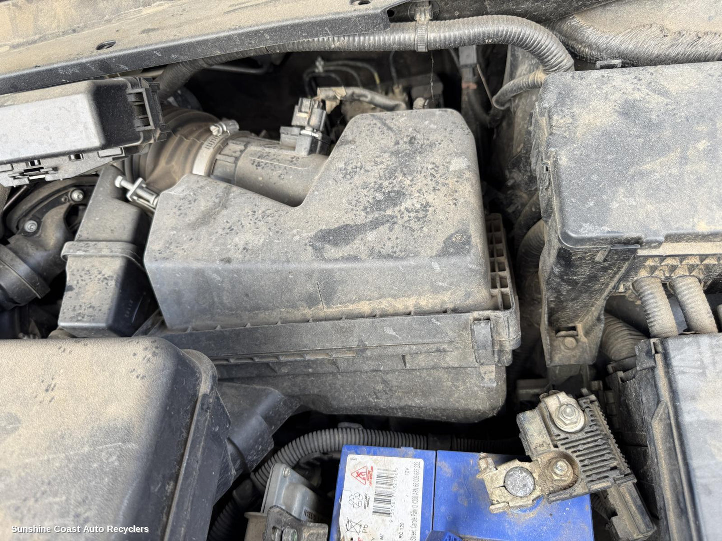 2016 Nissan Pathfinder Air Cleaner Box