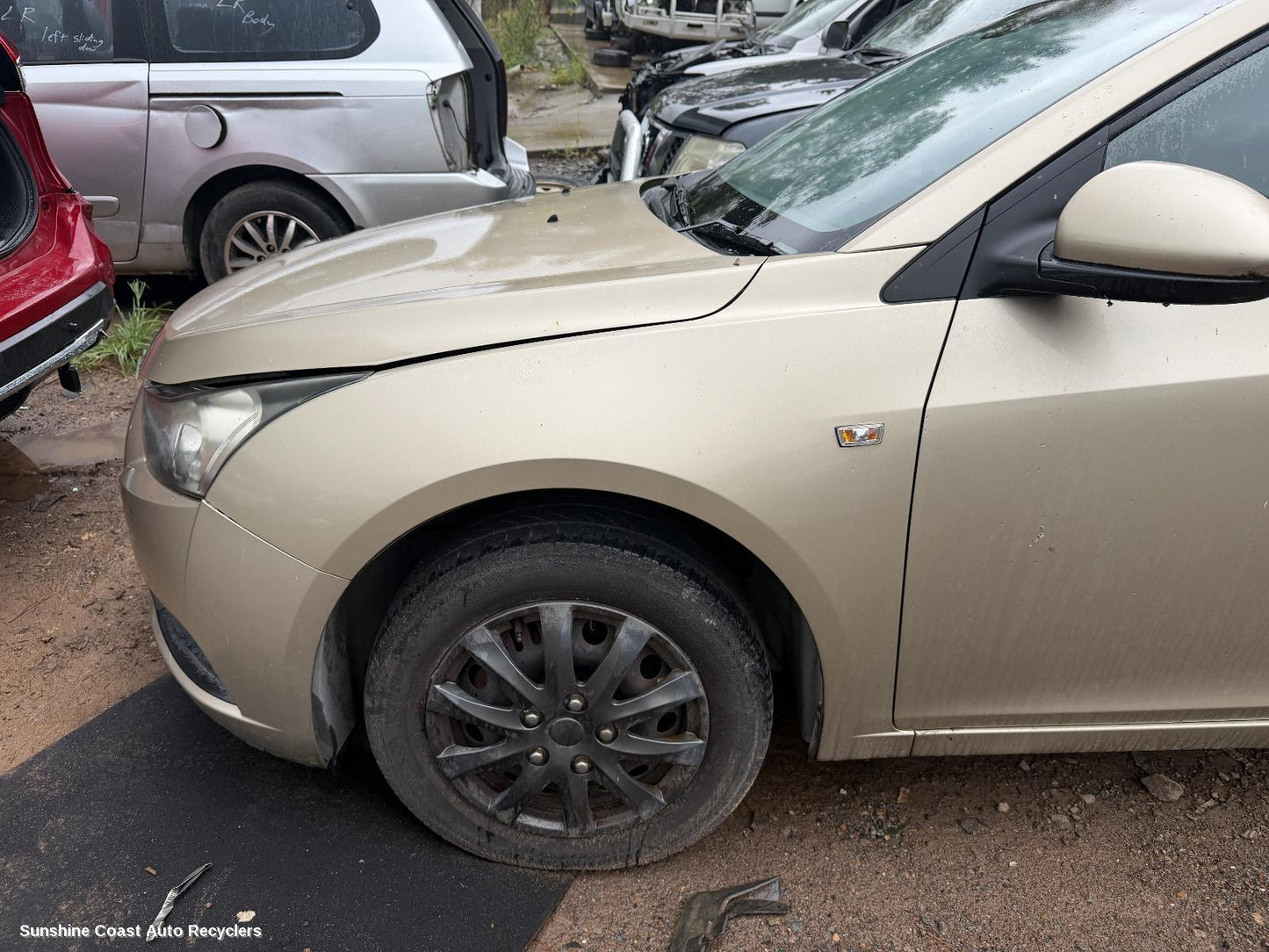 2009-2014 Holden Cruze Left Guard