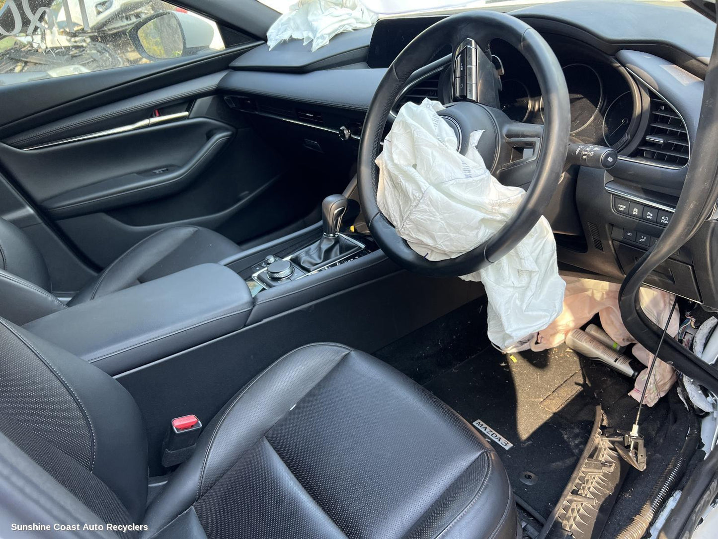 2019-2026 Mazda 3 Headrest