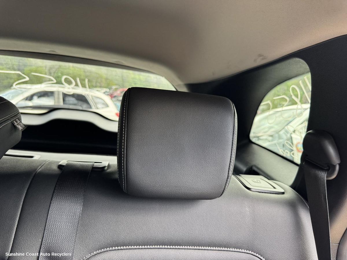 2016-2026 Renault Kaleos Headrest