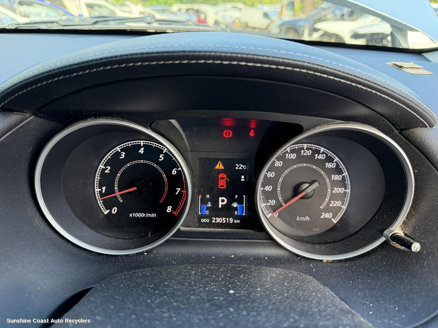 2009-2012 Mitsubishi Outlander Instrument Cluster