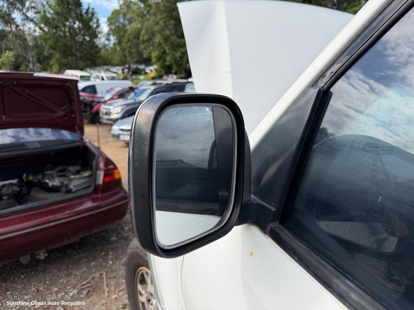 2000-2006 Mitsubishi Pajero Left Door Mirror