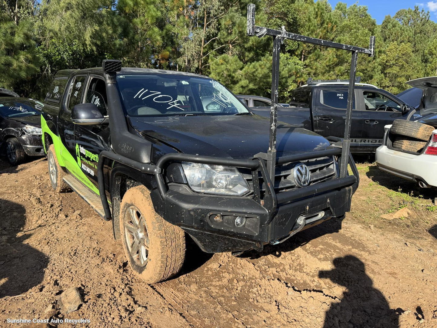 2010-2017 Volkswagen Amarok Right Guard