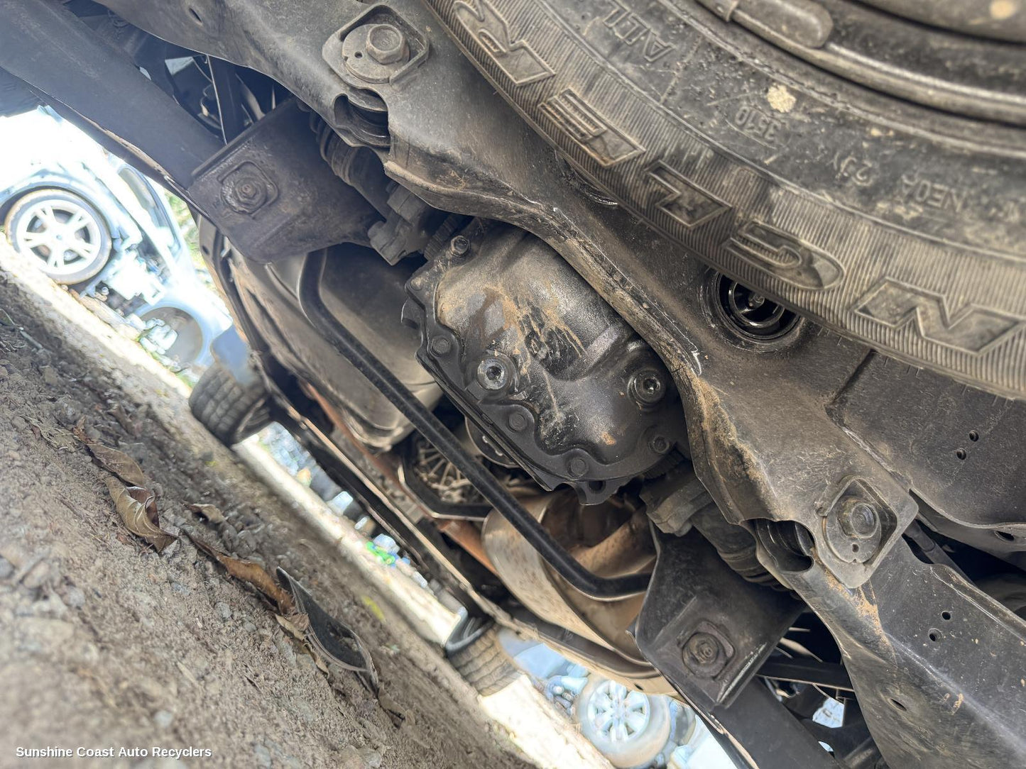 2010 Nissan Pathfinder Differential Centre