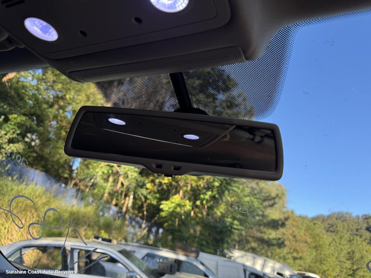 2010-2018 Volkswagen Touareg Interior Mirror