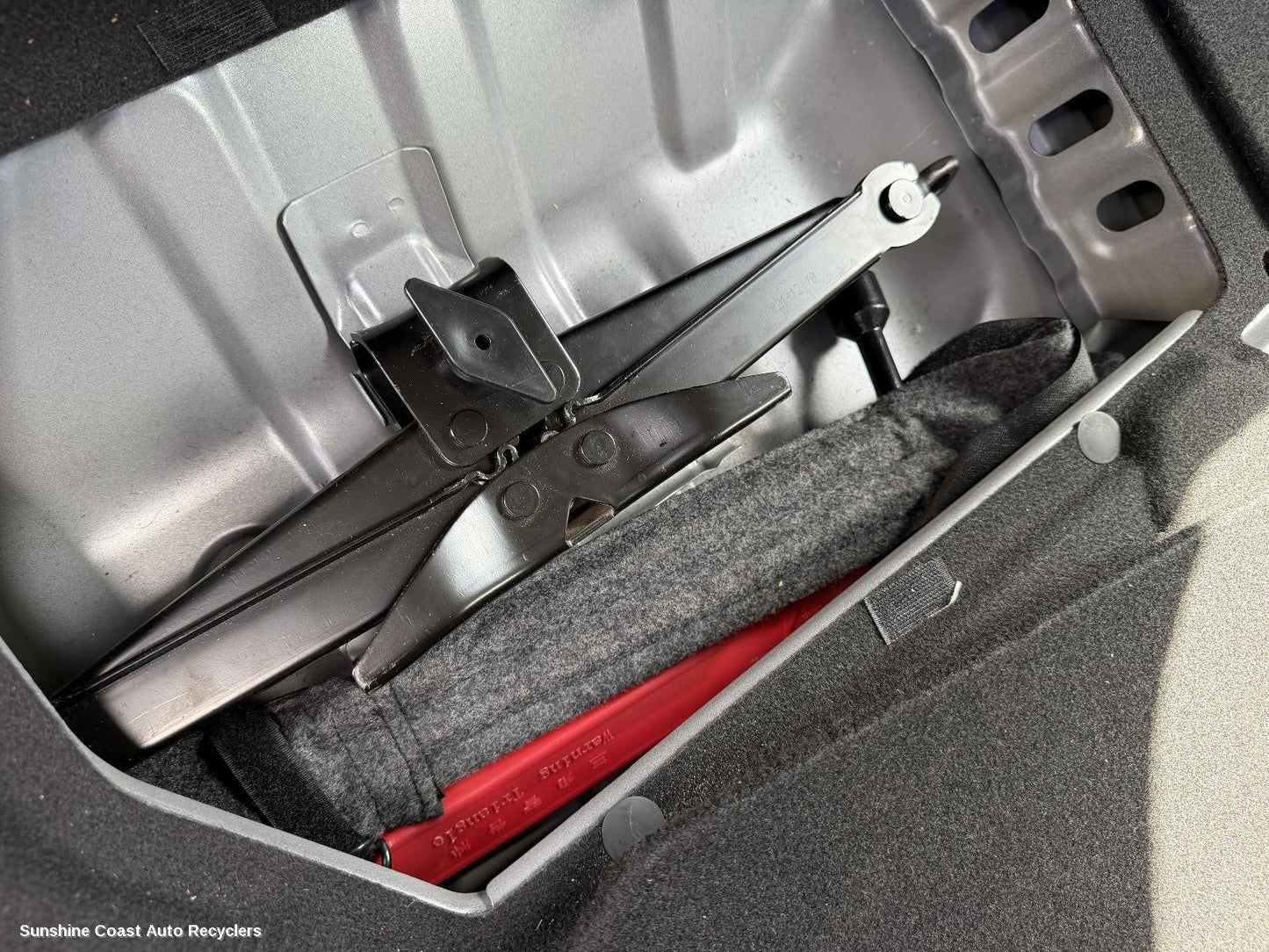 2017-2026 Ldv T60 Jack Tool Kit